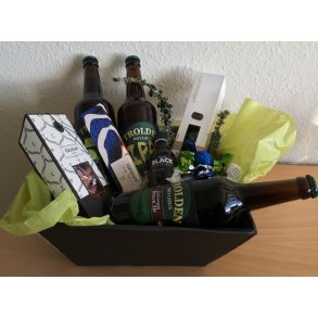 Gavekurv med l og chokolade