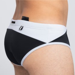 DYNAMITE BRIEF  Black &amp; White