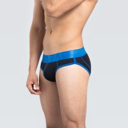 TRACK BRIEF  Black Vigor